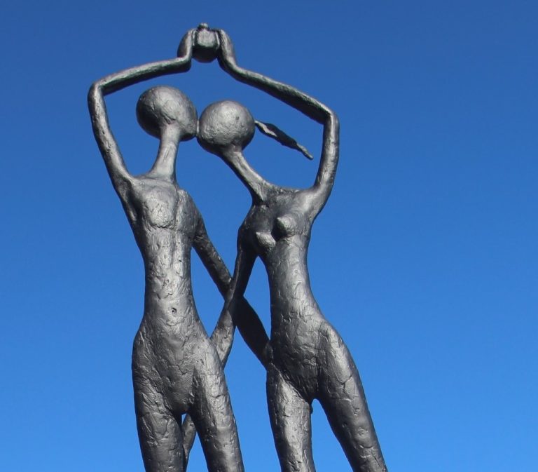 CURIOUS CAMPS: ​Sculpture Down the Lachlan 