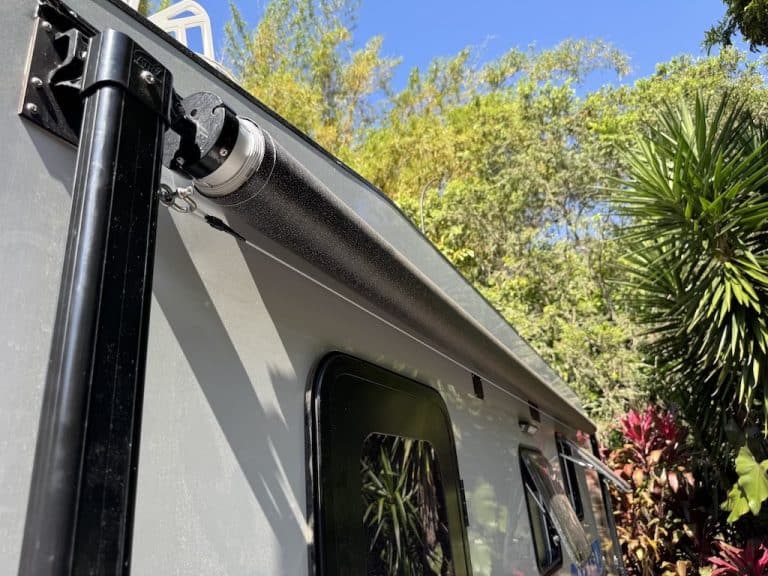 How to Install a DIY Awning Clothesline on Your Caravan for Under $50