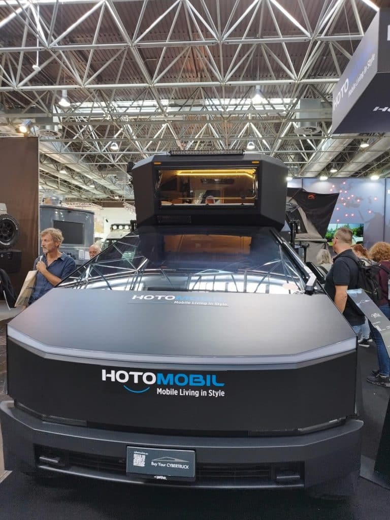 ‘Make it Modern!’ – meet the Cybertruck-Cyberglad slide on combo